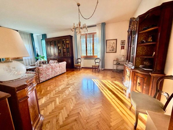 appartamento in vendita a Campi Bisenzio