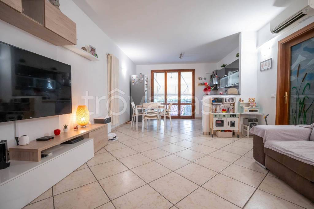 appartamento in vendita a Campi Bisenzio in zona San Donnino