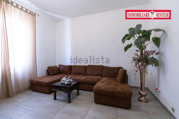 casa indipendente in vendita a Campi Bisenzio