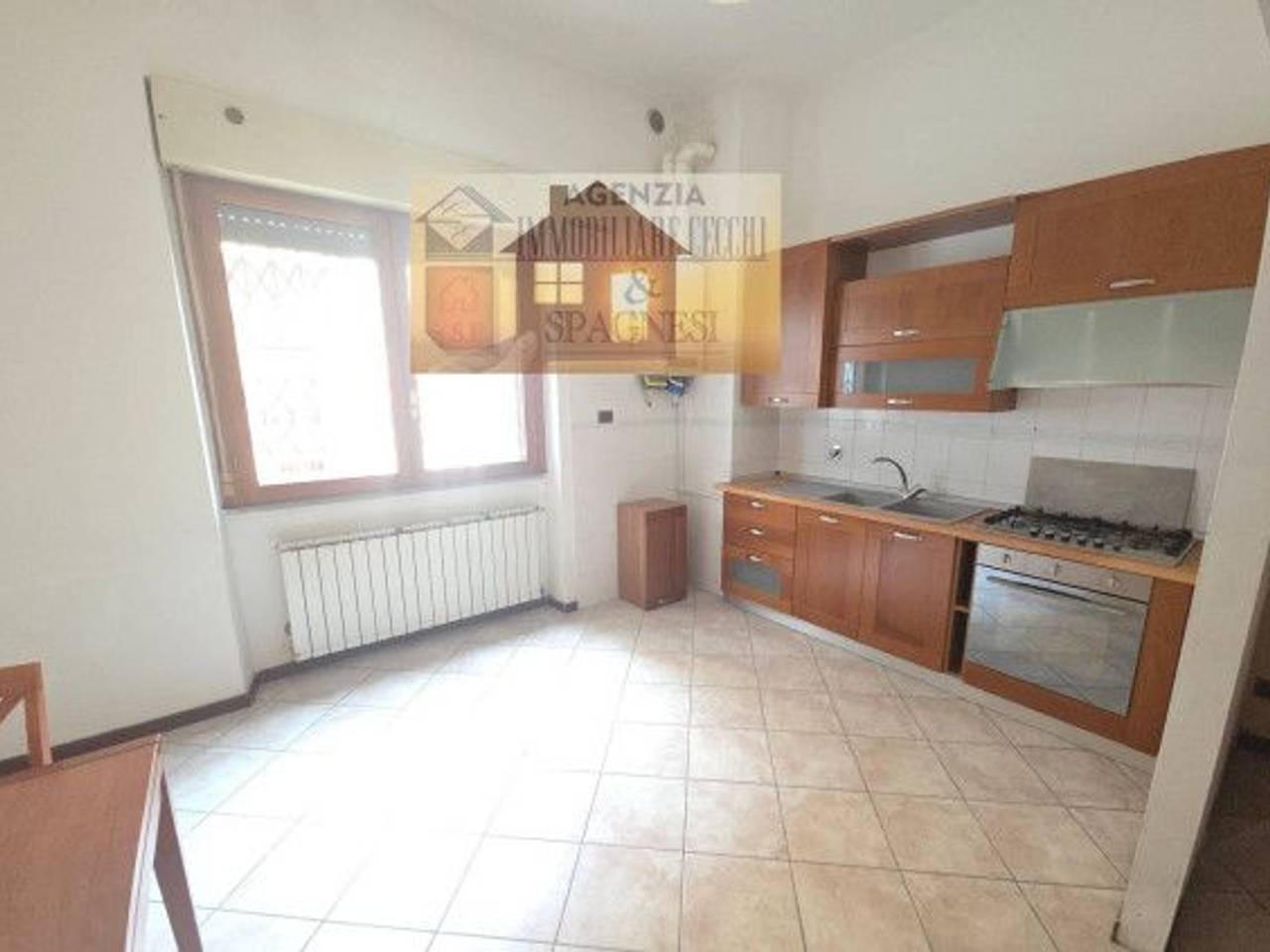 appartamento in vendita a Campi Bisenzio in zona San Piero a Ponti