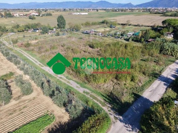 terreno agricolo in vendita a Campi Bisenzio in zona La Madonnina