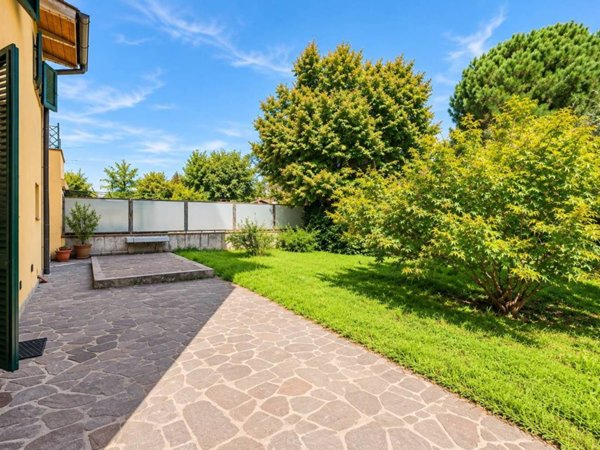 appartamento in vendita a Campi Bisenzio