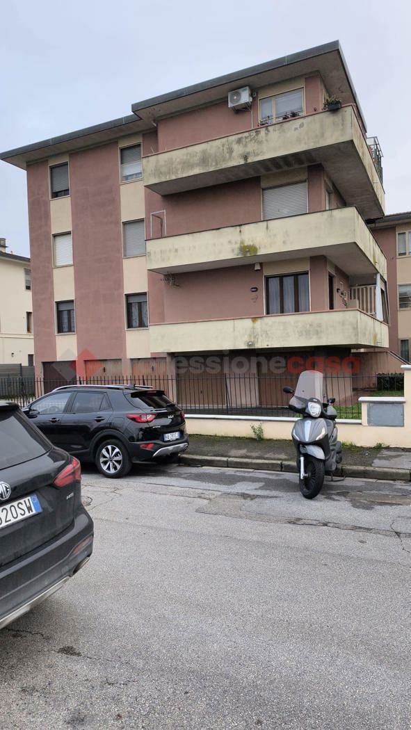 appartamento in vendita a Campi Bisenzio