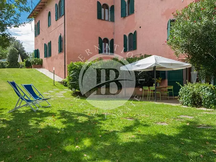 casa indipendente in vendita a Capraia e Limite
