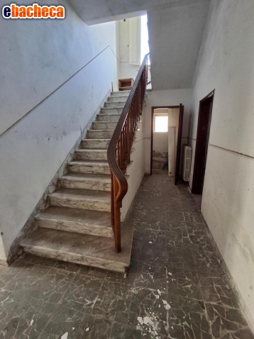 appartamento in vendita a Capraia e Limite in zona Limite sull' Arno