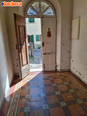 appartamento in vendita a Capraia e Limite in zona Limite sull' Arno