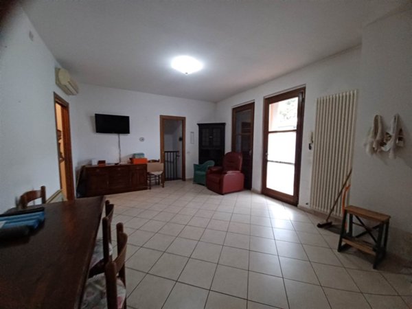appartamento in vendita a Capraia e Limite in zona Capraia Fiorentina