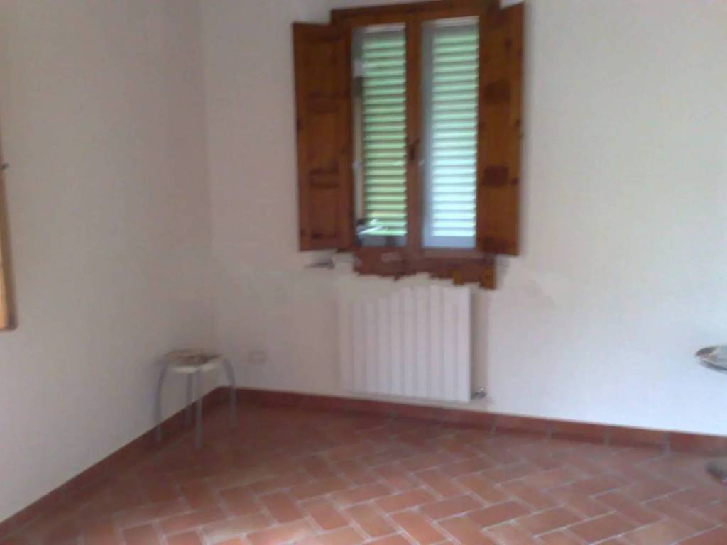 appartamento in vendita a Capraia e Limite in zona Limite sull' Arno