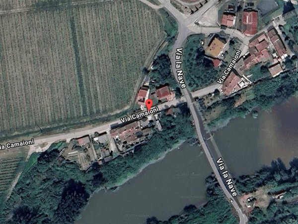 casa indipendente in vendita a Capraia e Limite