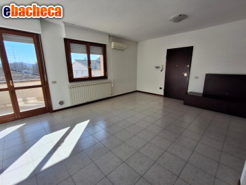 appartamento in vendita a Capraia e Limite