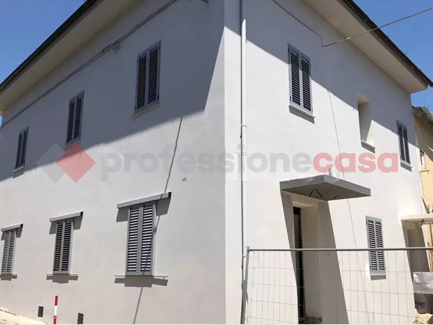 appartamento in vendita a Capraia e Limite in zona Limite sull' Arno