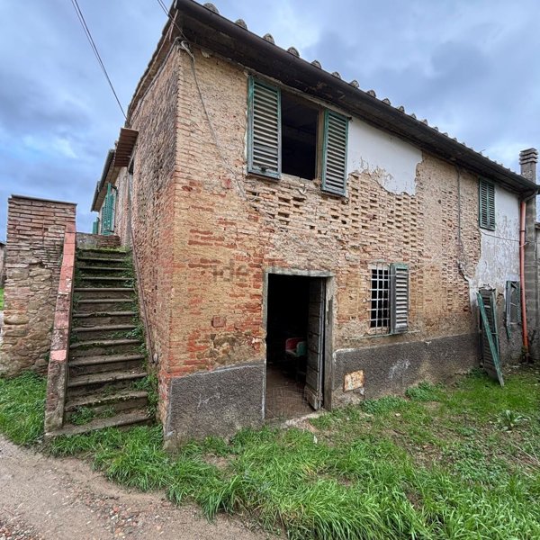 appartamento in vendita a Capraia e Limite