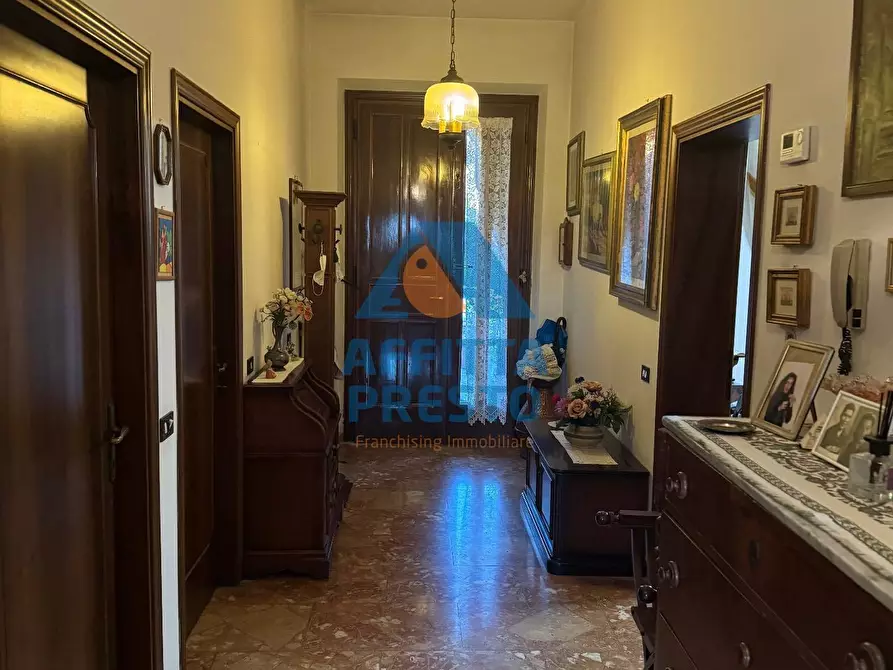 appartamento in vendita a Capraia e Limite