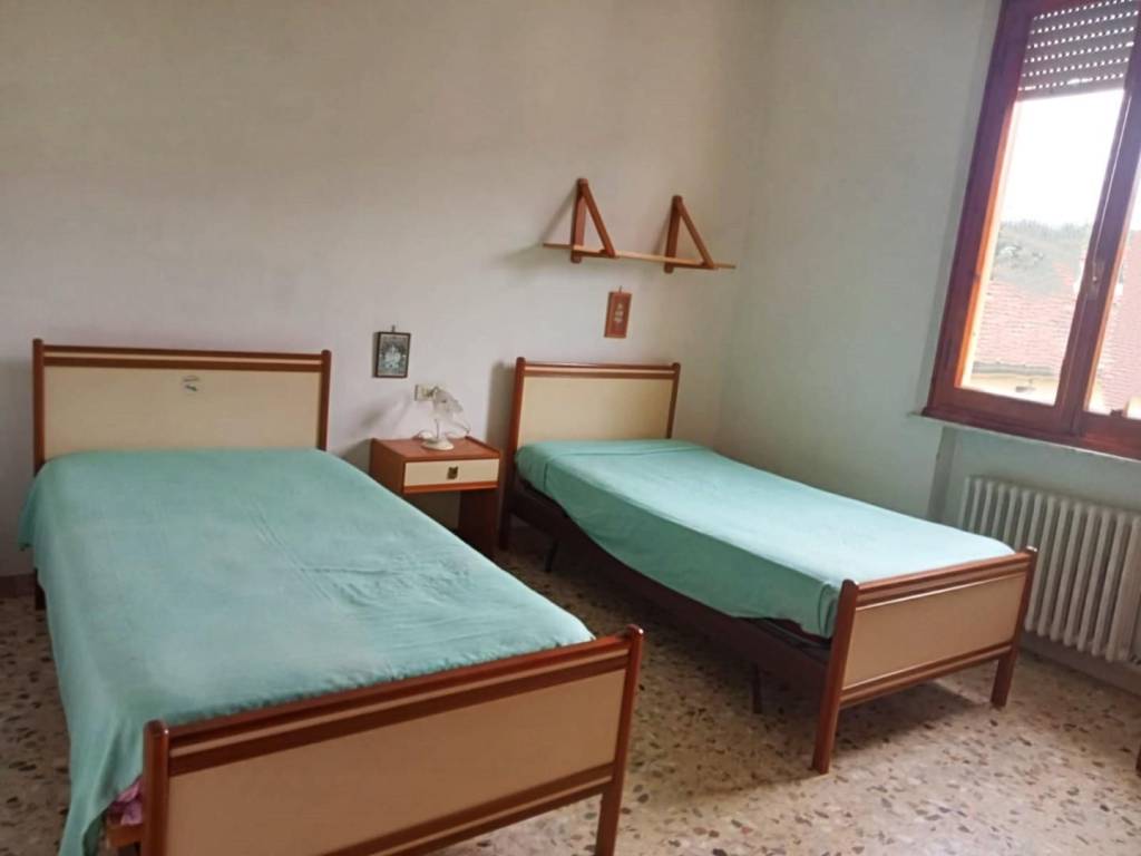 appartamento in vendita a Capraia e Limite
