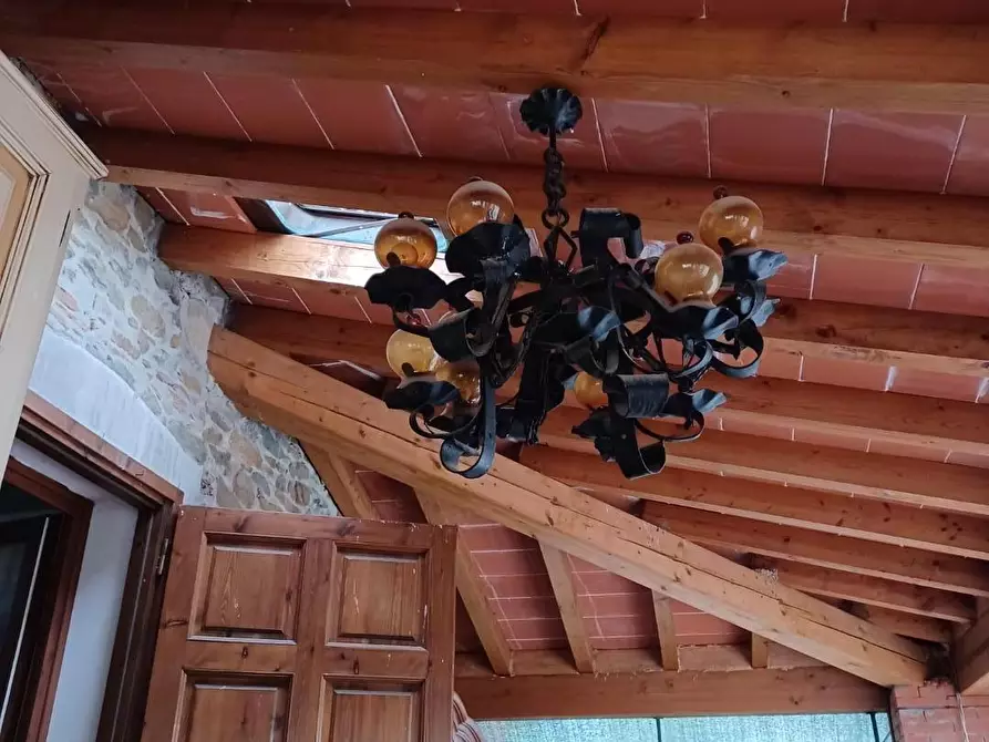 casa indipendente in vendita a Capraia e Limite in zona Limite sull' Arno