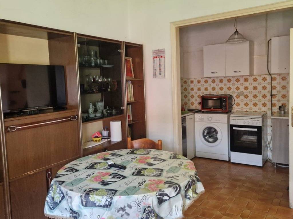 appartamento in vendita a Capraia e Limite