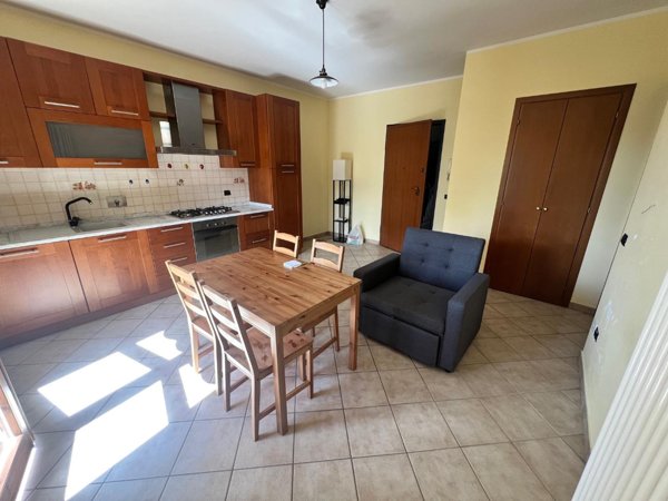appartamento in vendita a Capraia e Limite in zona Limite sull' Arno