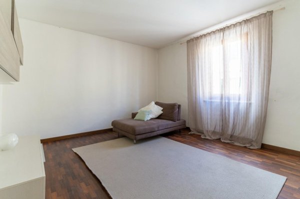 casa indipendente in vendita a Capraia e Limite in zona Limite sull' Arno