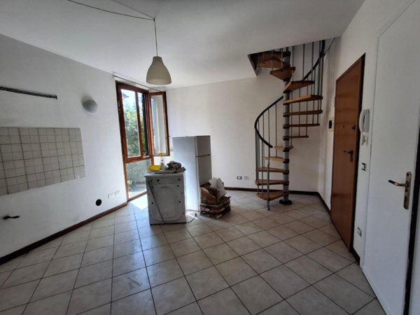 appartamento in vendita a Capraia e Limite in zona Limite sull' Arno