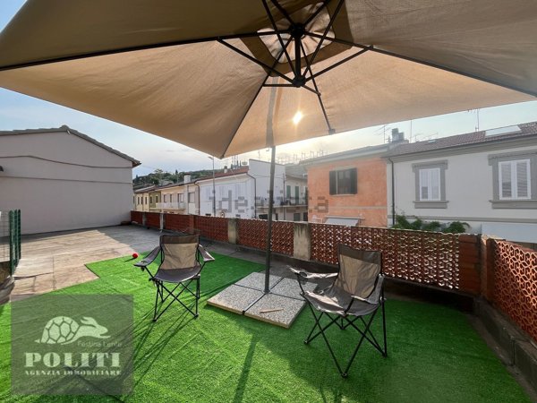 appartamento in vendita a Capraia e Limite