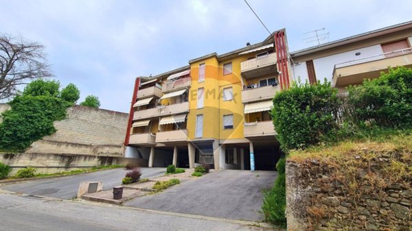 appartamento in vendita a Capraia e Limite in zona Limite sull' Arno