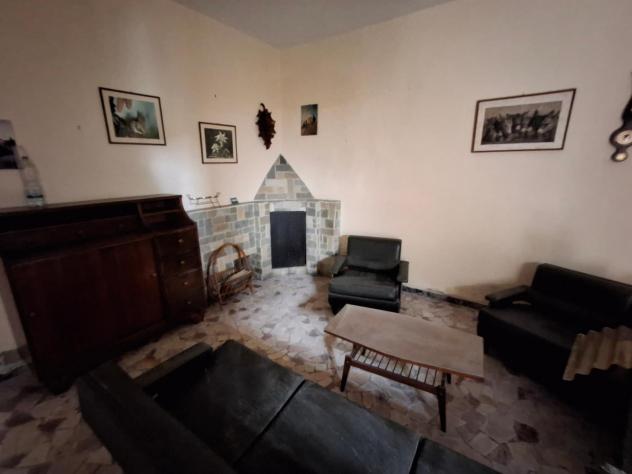 casa indipendente in vendita a Capraia e Limite in zona Limite sull' Arno