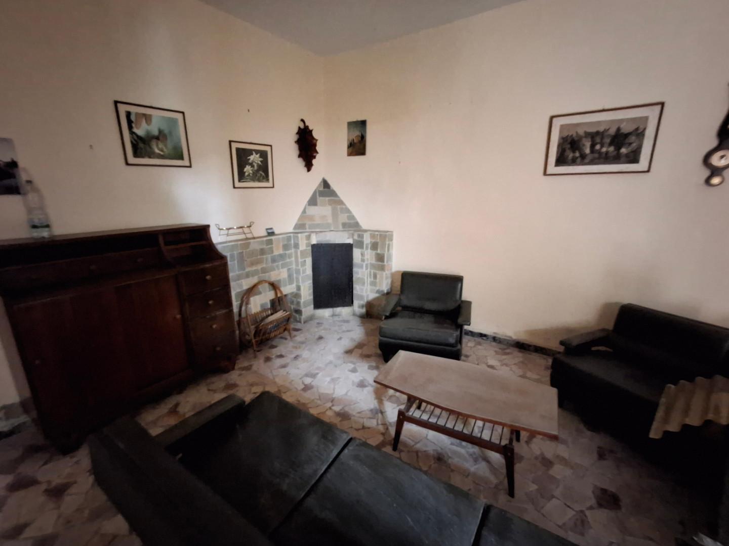 casa indipendente in vendita a Capraia e Limite in zona Limite sull' Arno
