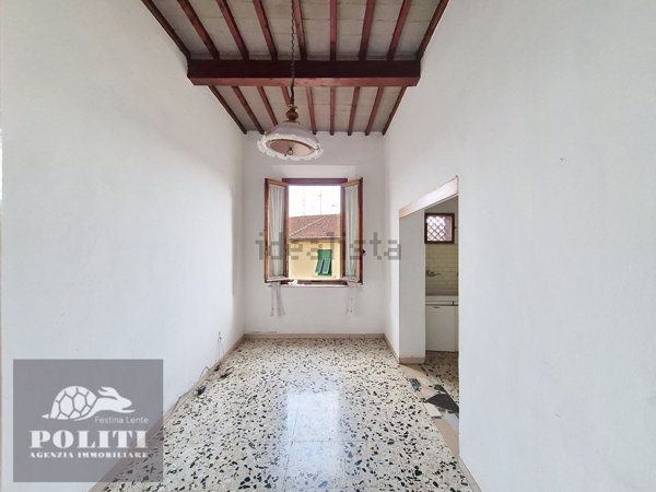 appartamento in vendita a Capraia e Limite in zona Limite sull' Arno