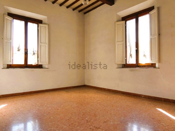 casa indipendente in vendita a Capraia e Limite