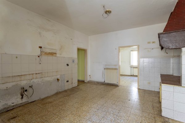 appartamento in vendita a Capraia e Limite in zona Capraia Fiorentina
