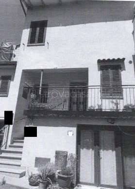 casa indipendente in vendita a Capraia e Limite