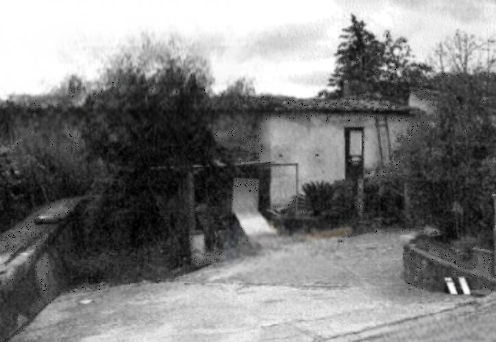 casa indipendente in vendita a Capraia e Limite