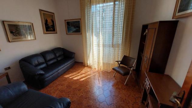 appartamento in vendita a Capraia e Limite