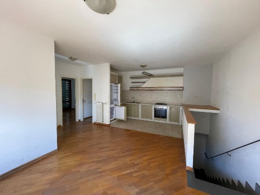 appartamento in vendita a Capraia e Limite