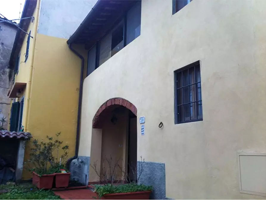 appartamento in vendita a Capraia e Limite