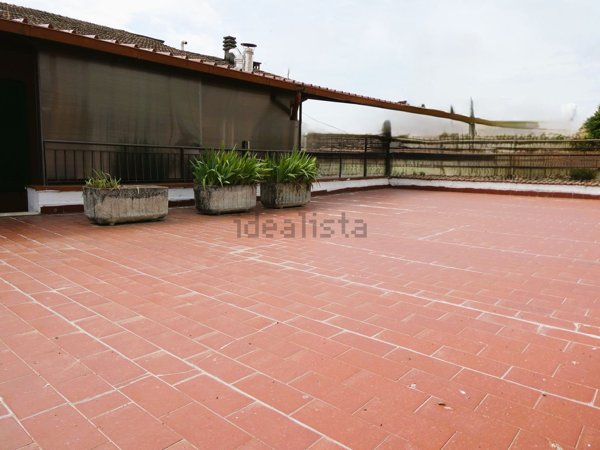 casa semindipendente in vendita a Capraia e Limite