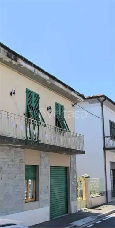 appartamento in vendita a Capraia e Limite