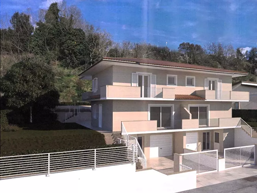 casa indipendente in vendita a Capraia e Limite