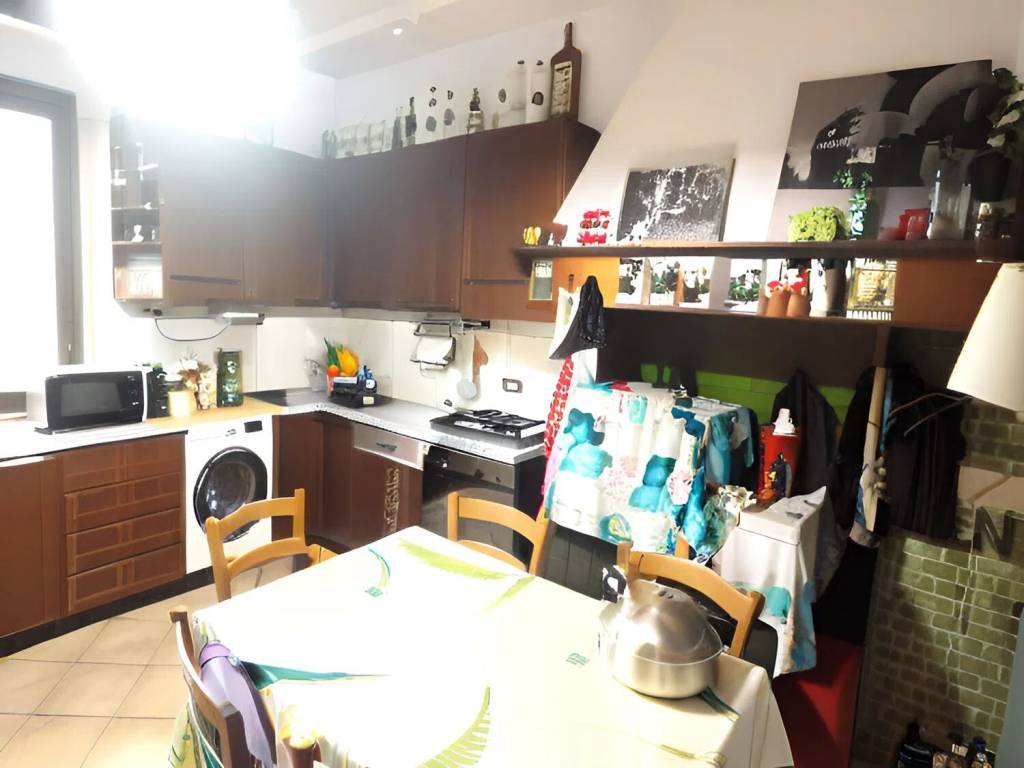 casa indipendente in vendita a Capraia e Limite in zona Limite sull' Arno