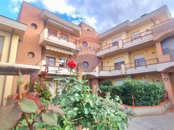 appartamento in vendita a Capraia e Limite in zona Limite sull' Arno