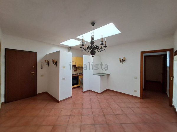 appartamento in vendita a Capraia e Limite