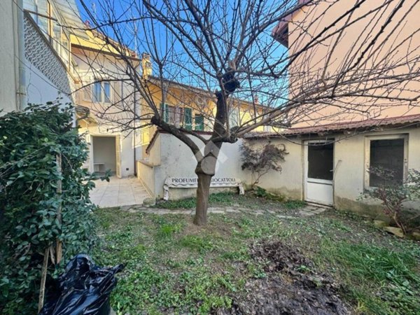 appartamento in vendita a Capraia e Limite in zona Limite sull' Arno