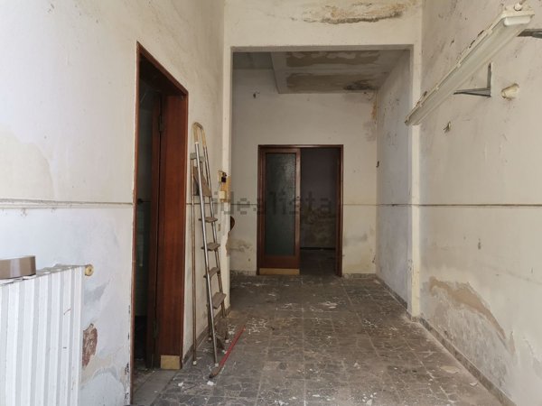 appartamento in vendita a Capraia e Limite