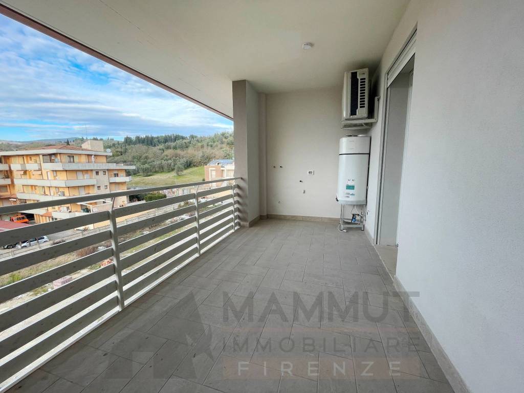 appartamento in vendita a Capraia e Limite in zona Limite sull' Arno