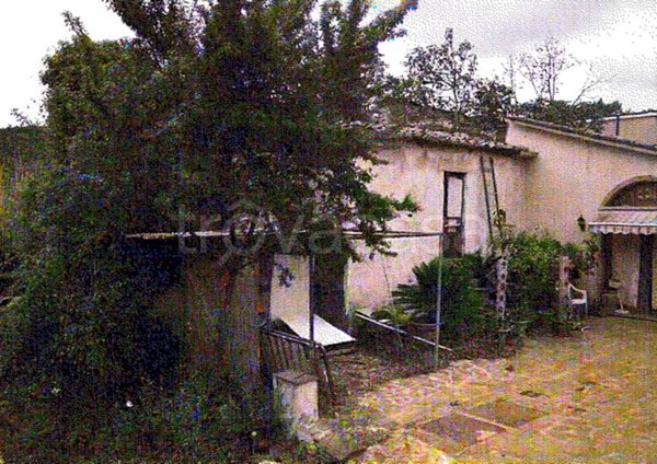 appartamento in vendita a Capraia e Limite