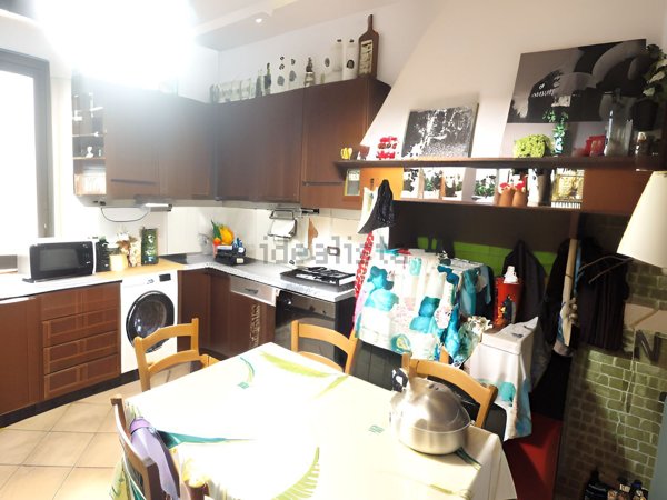 casa indipendente in vendita a Capraia e Limite in zona Limite sull' Arno