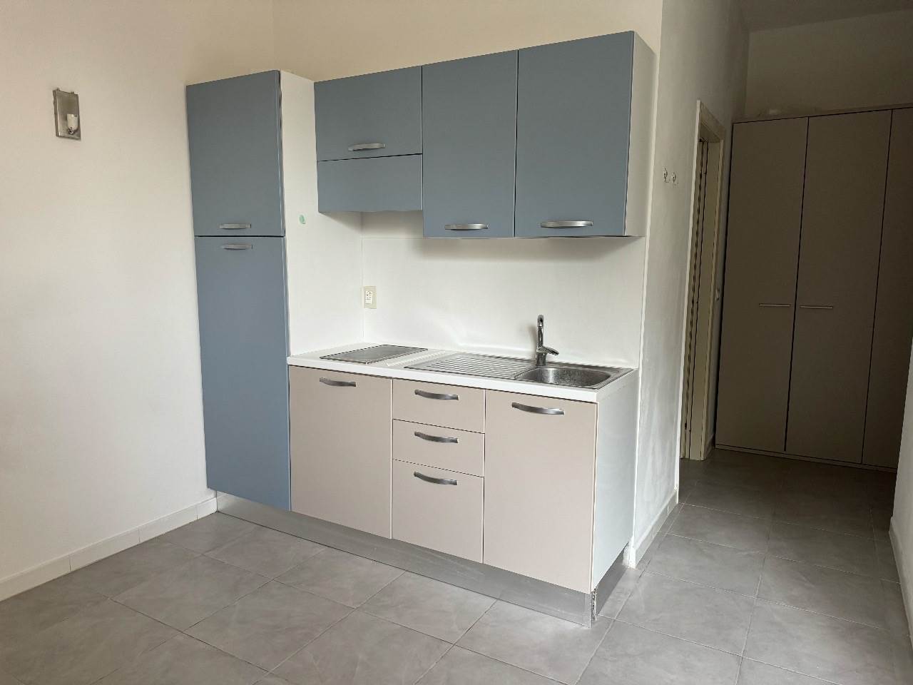 appartamento in vendita a Capraia e Limite