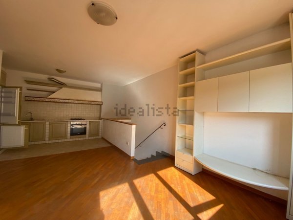 appartamento in vendita a Capraia e Limite