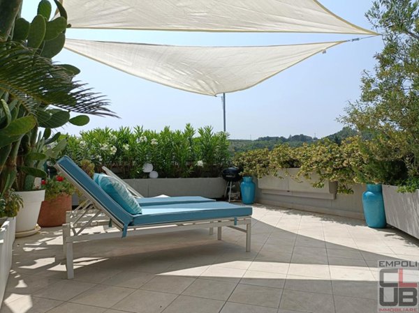 appartamento in vendita a Capraia e Limite