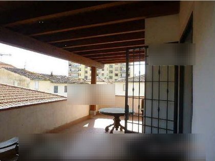 casa indipendente in vendita a Capraia e Limite